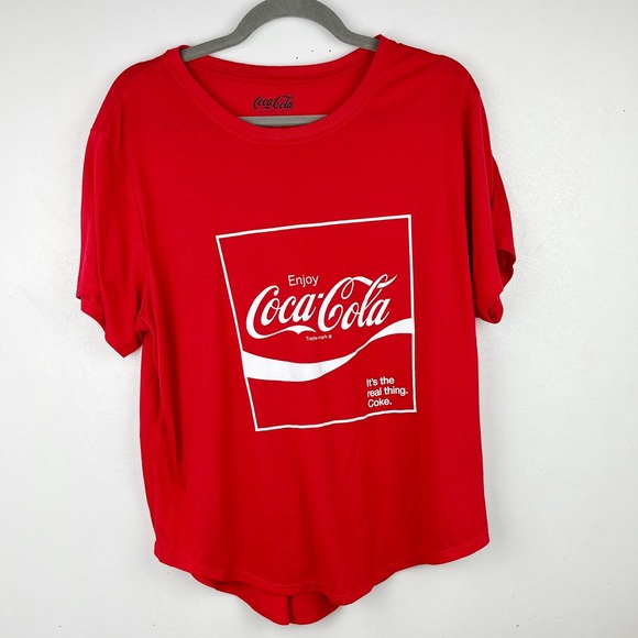 Coco-cola Womens Short Sleeve Graphic Tee Red White Size 1X - Picture 1 of 9